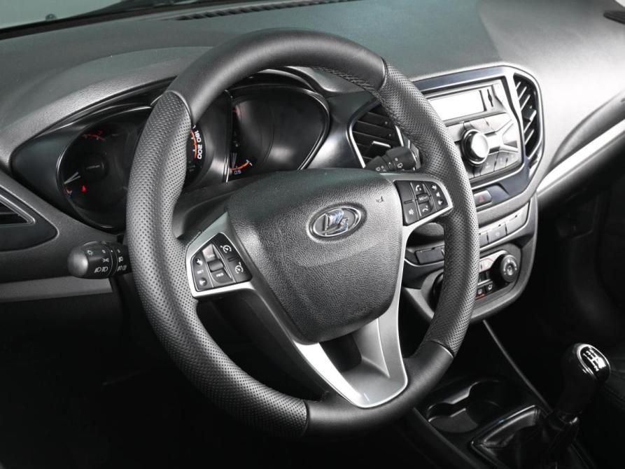 Lada (ВАЗ) Vesta I Ростов-на-Дону  - изображение 12