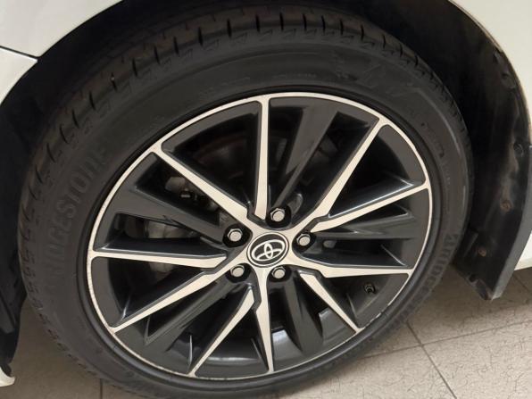Toyota Camry VIII (XV70) Рестайлинг с пробегом 2021 года, цена 2 950 000 рублей, 93763 км, седан, Автокод Объявления