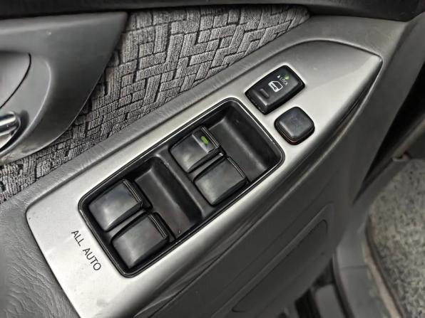 Toyota Land Cruiser Prado 120 Series с пробегом 2006 года, цена 1 771 000 рублей, 317023 км, внедорожник, Автокод Объявления