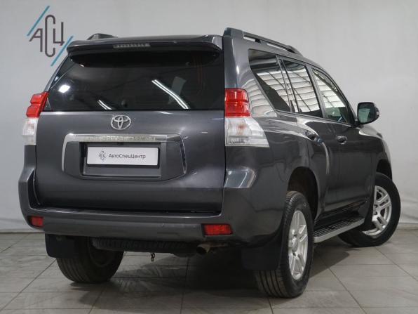 Toyota Land Cruiser Prado 150 Series с пробегом 2013 года, цена 2 799 800 рублей, 325000 км, внедорожник, Автокод Объявления