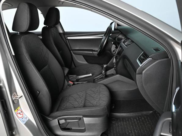 Skoda Octavia III (A7) Рестайлинг с пробегом 2018 года, цена 1 900 000 рублей, 171214 км, лифтбек, Автокод Объявления