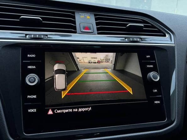 Volkswagen Tiguan II с пробегом 2018 года, цена 2 920 000 рублей, 98701 км, внедорожник, Автокод Объявления