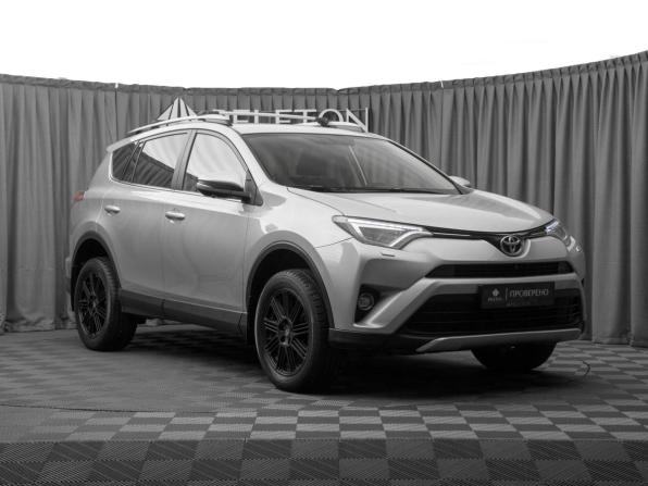 Toyota RAV4 IV (XA40) Рестайлинг с пробегом 2017 года, цена 1 990 000 рублей, 198132 км, внедорожник, Автокод Объявления