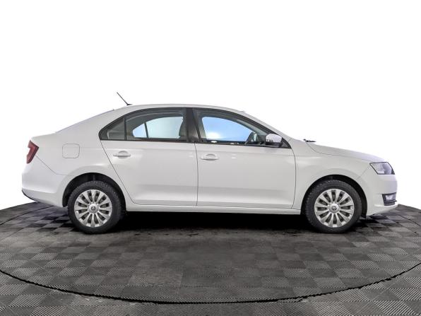 Skoda Rapid I Рестайлинг с пробегом 2019 года, цена 1 350 000 рублей, 99438 км, лифтбек, Автокод Объявления