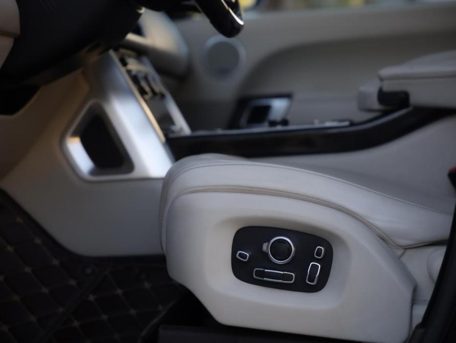 Land Rover Range Rover IV Санкт-Петербург  - изображение 25
