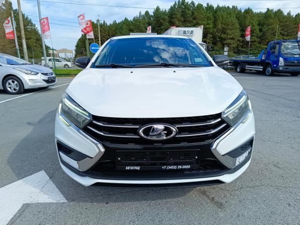 Lada (ВАЗ) Vesta I Рестайлинг (NG) с пробегом 2024 года, цена 1 129 995 рублей, 57229 км, седан, Автокод Объявления