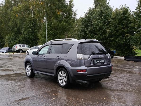 Mitsubishi Outlander II Рестайлинг с пробегом 2010 года, цена 925 000 рублей, 244929 км, внедорожник, Автокод Объявления
