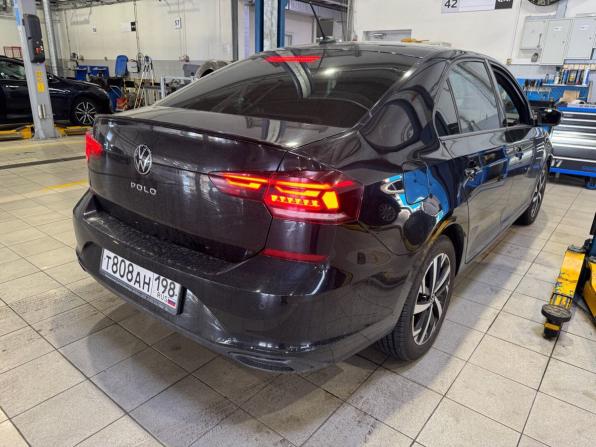 Volkswagen Polo VI с пробегом 2021 года, цена 1 590 000 рублей, 92255 км, лифтбек, Автокод Объявления