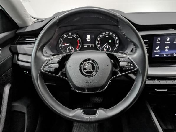 Skoda Octavia IV (A8) с пробегом 2021 года, цена 2 320 000 рублей, 94965 км, лифтбек, Автокод Объявления
