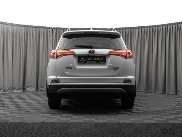 Toyota RAV4 IV (XA40) Рестайлинг с пробегом 2017 года, цена 2 280 000 рублей, 133573 км, внедорожник, Автокод Объявления