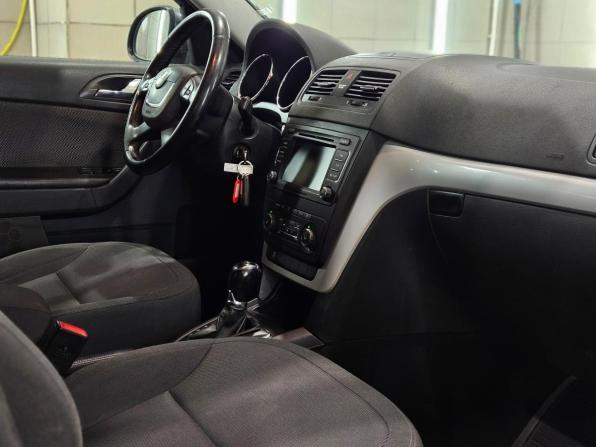 Skoda Yeti I с пробегом 2013 года, цена 1 020 000 рублей, 149900 км, внедорожник, Автокод Объявления