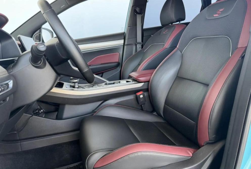 Geely Coolray I Киров  - изображение 21