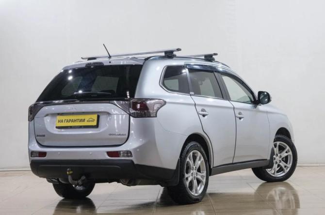 Mitsubishi Outlander III с пробегом 2013 года, цена 1 829 000 рублей, 218000 км, внедорожник, Автокод Объявления