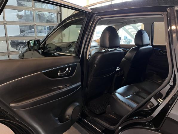 Nissan X-Trail III с пробегом 2018 года, цена 1 900 000 рублей, 170454 км, внедорожник, Автокод Объявления