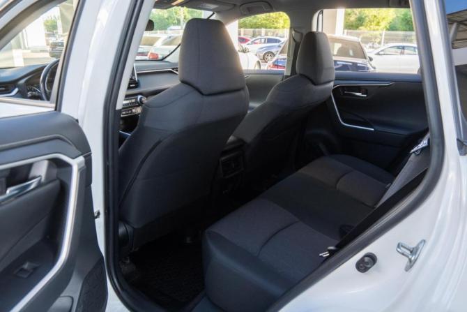 Toyota RAV4 V (XA50) с пробегом 2019 года, цена 2 920 000 рублей, 102624 км, внедорожник, Автокод Объявления