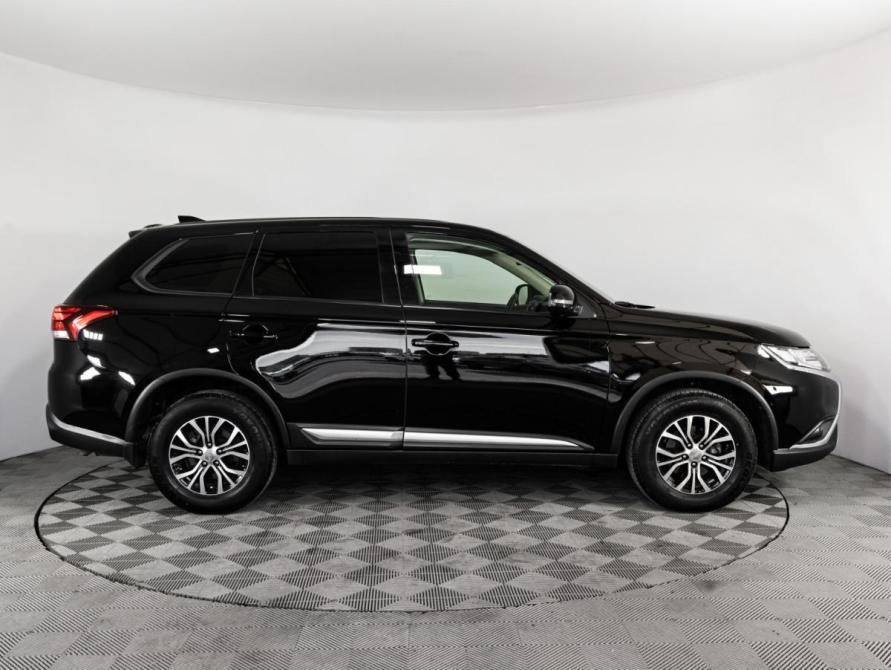 Mitsubishi Outlander III Рестайлинг 3 Санкт-Петербург  - изображение 4