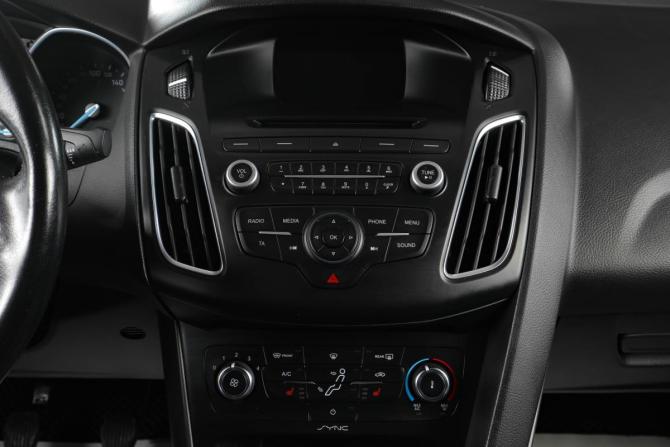 Ford Focus III Рестайлинг с пробегом 2017 года, цена 1 179 000 рублей, 117000 км, седан, Автокод Объявления