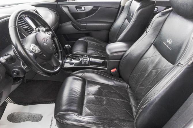 Infiniti FX II (S51) с пробегом 2011 года, цена 2 099 000 рублей, 201000 км, внедорожник, Автокод Объявления