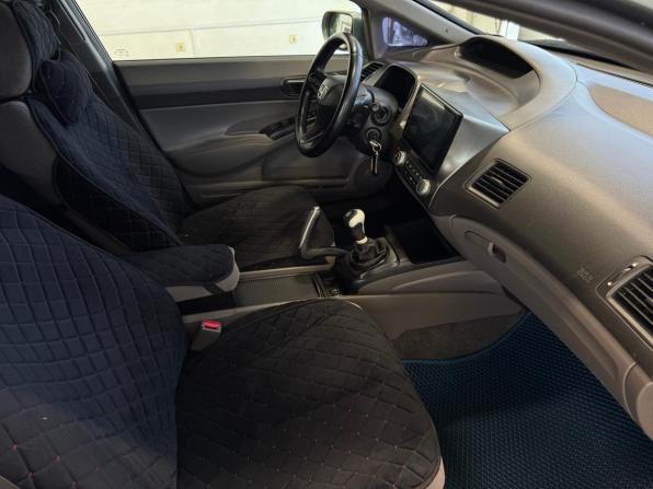 Honda Civic VIII Рестайлинг с пробегом 2008 года, цена 650 000 рублей, 212000 км, седан, Автокод Объявления