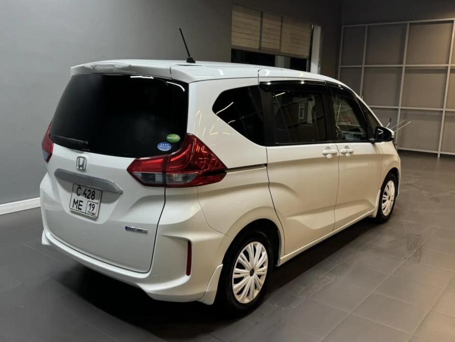 Honda Freed II Красноярск  - изображение 4
