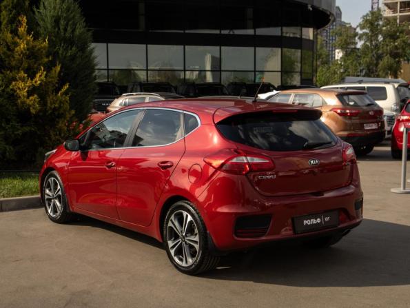 Kia Ceed II Рестайлинг с пробегом 2016 года, цена 1 098 000 рублей, 161995 км, хэтчбек, Автокод Объявления