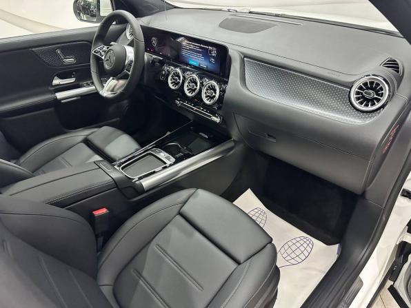 Новый Mercedes-Benz GLA II (H247) Рестайлинг 2024 года, цена 4 749 000 рублей, внедорожник, Автокод Объявления