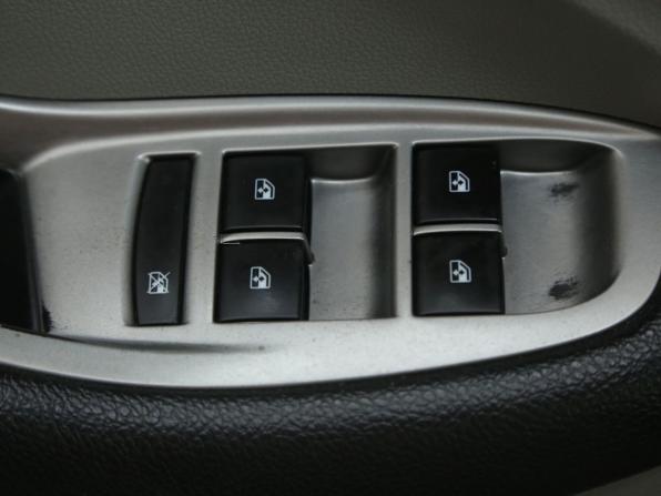 Chevrolet Orlando I с пробегом 2011 года, цена 724 000 рублей, 311000 км, компактвэн, Автокод Объявления