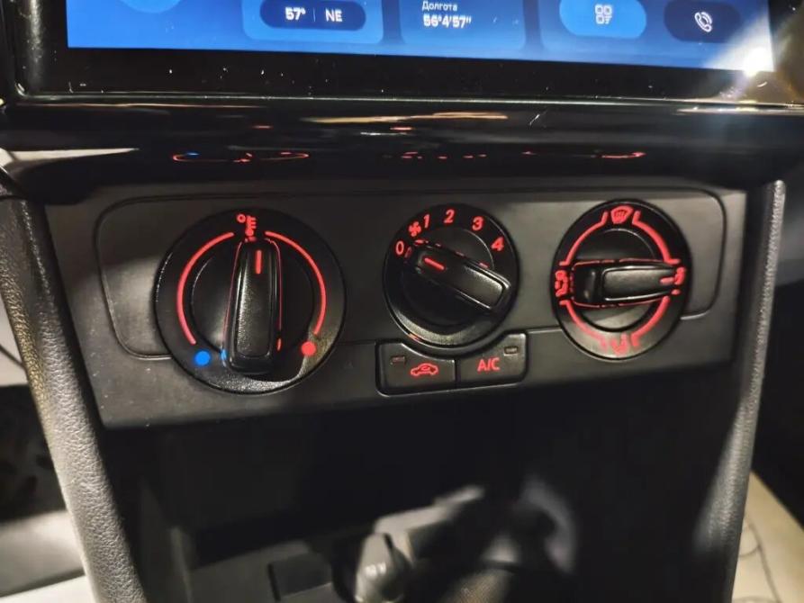 Volkswagen Polo V Рестайлинг Уфа  - изображение 12
