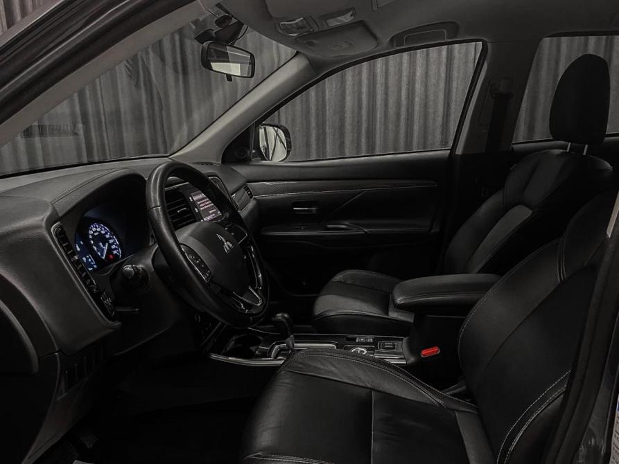 Mitsubishi Outlander III Рестайлинг 3 Красноярск  - изображение 9