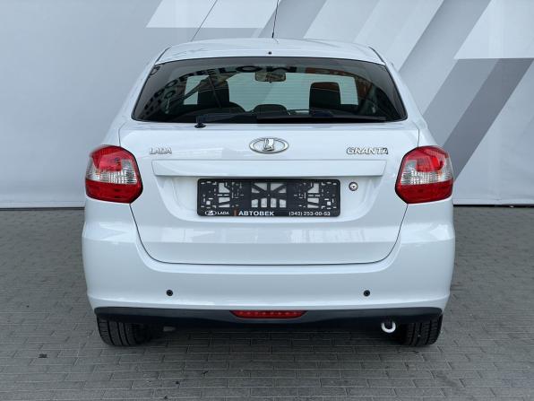 Lada (ВАЗ) Granta I с пробегом 2015 года, цена 448 000 рублей, 54953 км, лифтбек, Автокод Объявления