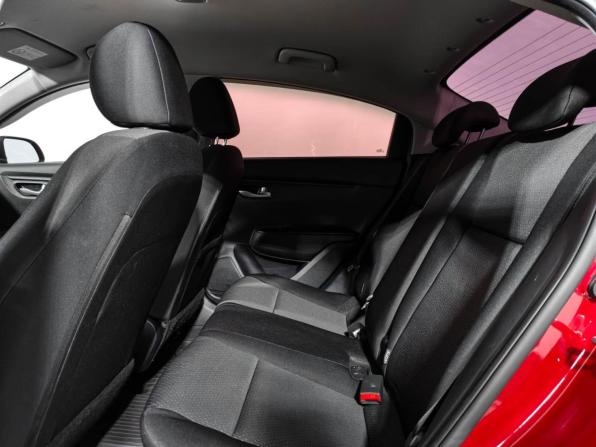 Kia Rio IV Рестайлинг с пробегом 2021 года, цена 1 390 000 рублей, 125074 км, седан, Автокод Объявления