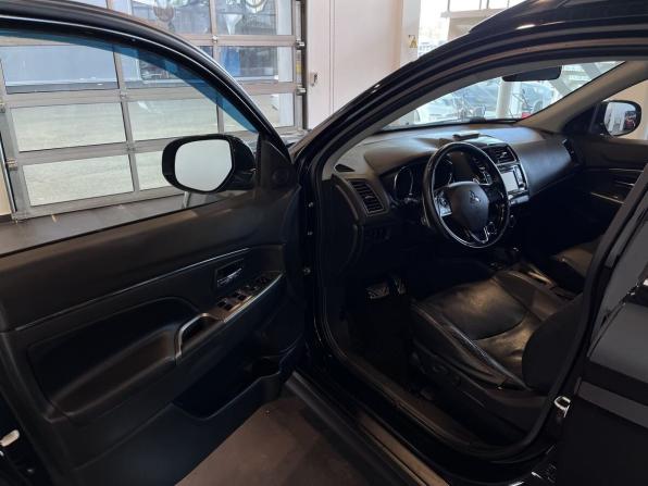 Mitsubishi ASX I Рестайлинг 2 с пробегом 2018 года, цена 1 720 000 рублей, 118496 км, внедорожник, Автокод Объявления