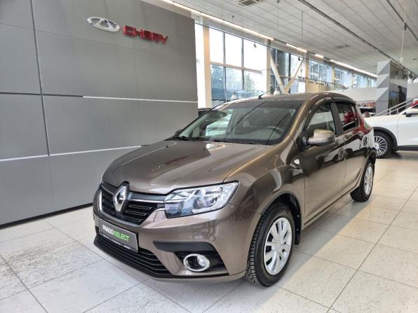 Renault Sandero II Рестайлинг с пробегом 2018 года, цена 999 000 рублей, 37019 км, хэтчбек, Автокод Объявления