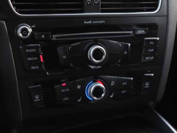 Audi Q5 I (8R) Рестайлинг с пробегом 2016 года, цена 2 799 000 рублей, 57756 км, внедорожник, Автокод Объявления