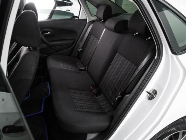 Volkswagen Polo V Рестайлинг с пробегом 2019 года, цена 1 198 000 рублей, 110883 км, седан, Автокод Объявления