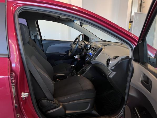 Chevrolet Aveo II с пробегом 2013 года, цена 745 000 рублей, 92955 км, седан, Автокод Объявления