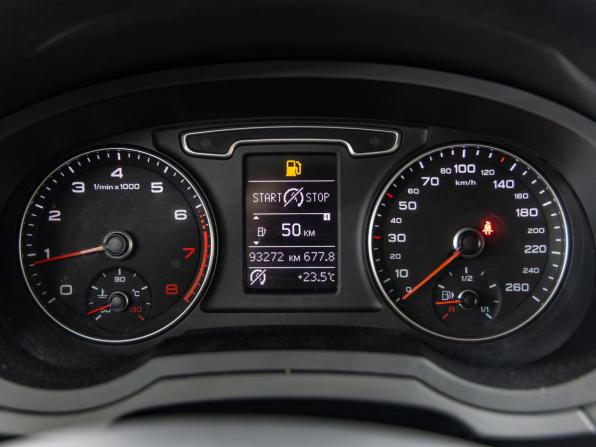 Audi Q3 I (8U) с пробегом 2013 года, цена 1 788 000 рублей, 93272 км, внедорожник, Автокод Объявления