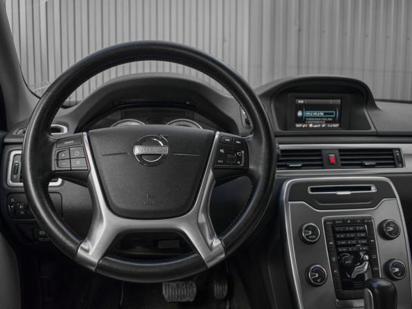 Volvo XC70 II с пробегом 2011 года, цена 1 950 000 рублей, 136538 км, универсал, Автокод Объявления