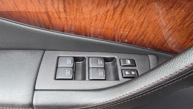 Infiniti QX70 с пробегом 2014 года, цена 1 799 000 рублей, 173000 км, внедорожник, Автокод Объявления