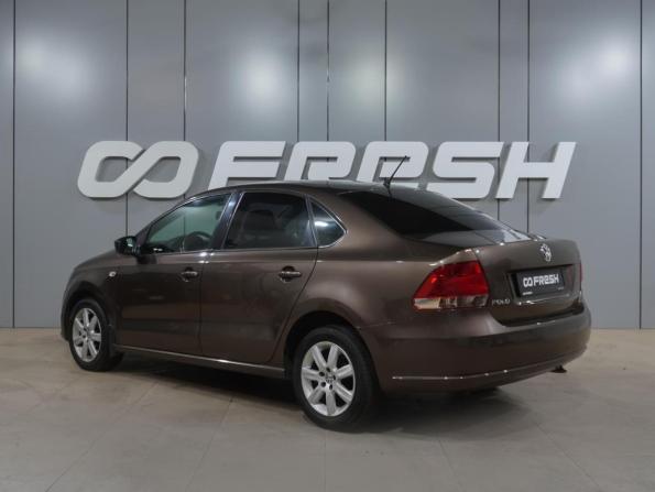 Volkswagen Polo V Рестайлинг с пробегом 2015 года, цена 1 149 000 рублей, 144454 км, седан, Автокод Объявления
