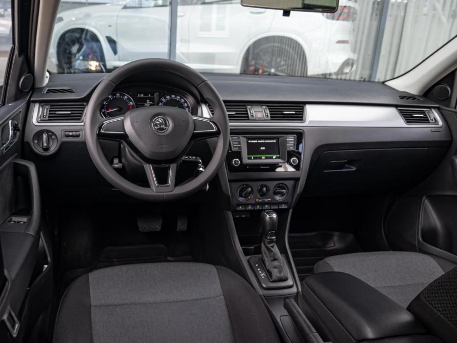Skoda Rapid I Рестайлинг Краснодар  - изображение 6