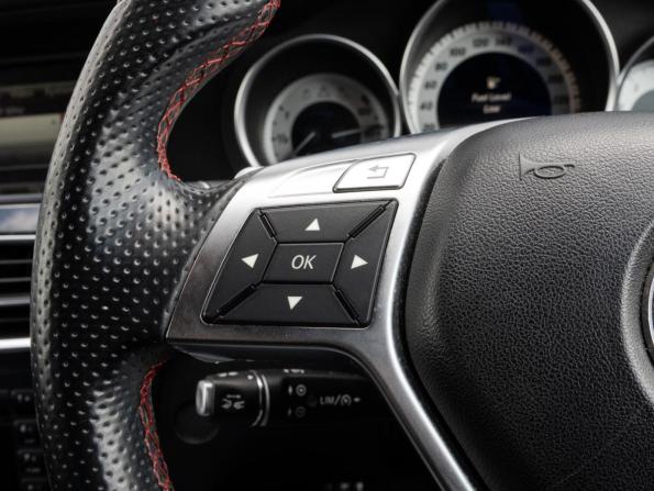 Mercedes-Benz C-Класс III (W204) Рестайлинг с пробегом 2013 года, цена 1 390 000 рублей, 105253 км, универсал, Автокод Объявления