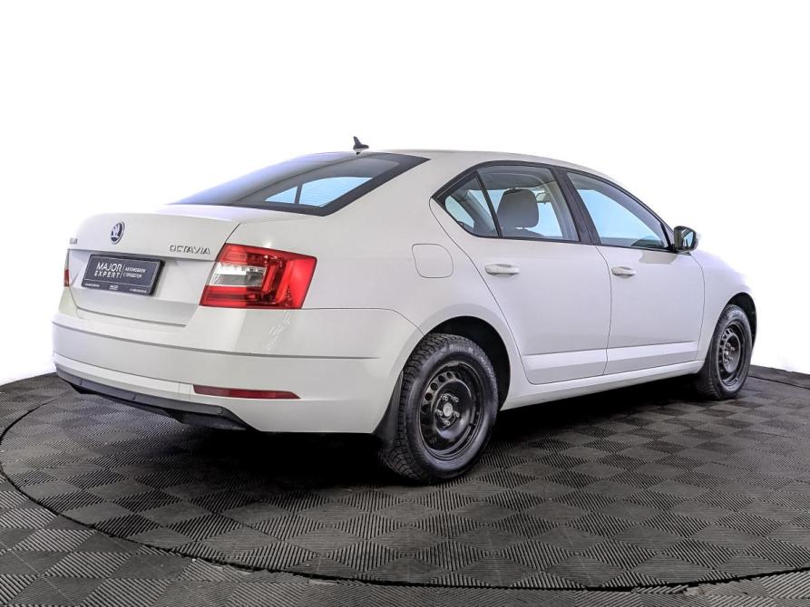 Skoda Octavia III (A7) Рестайлинг Москва  - изображение 5