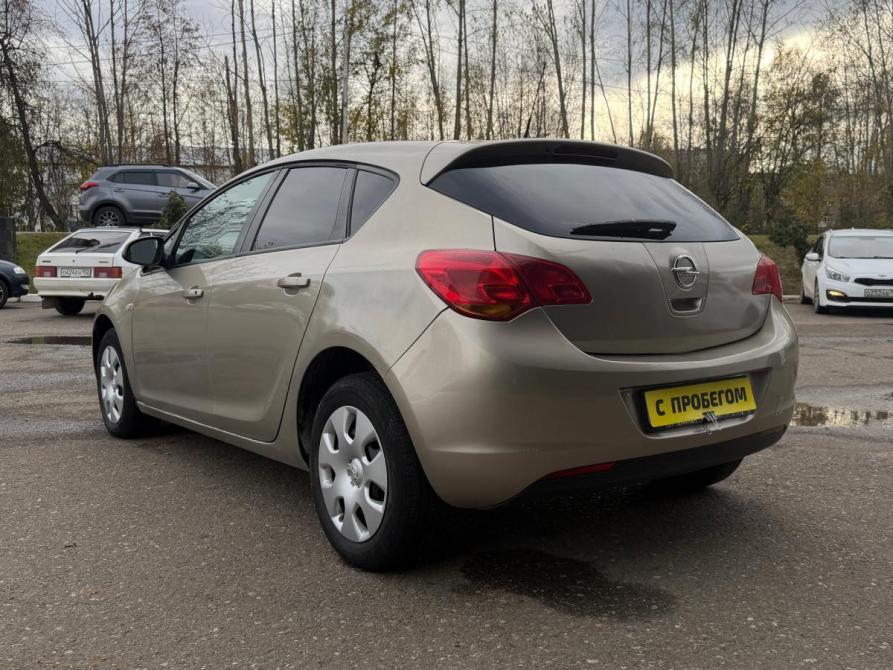 Opel Astra J Нефтекамск  - изображение 6