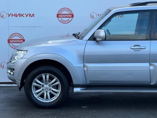 Mitsubishi Pajero IV Рестайлинг 2 с пробегом 2014 года, цена 2 369 000 рублей, 212499 км, внедорожник, Автокод Объявления