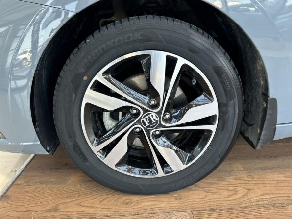 Hyundai Elantra VII (CN7) с пробегом 2022 года, цена 1 899 000 рублей, 71283 км, седан, Автокод Объявления
