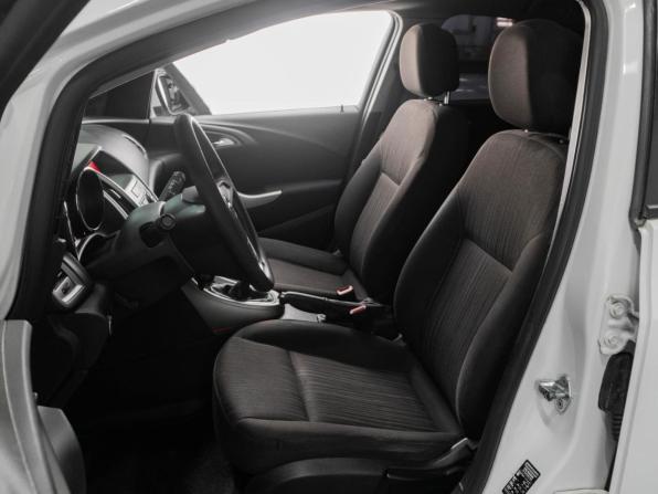 Opel Astra J с пробегом 2011 года, цена 719 000 рублей, 215754 км, хэтчбек, Автокод Объявления