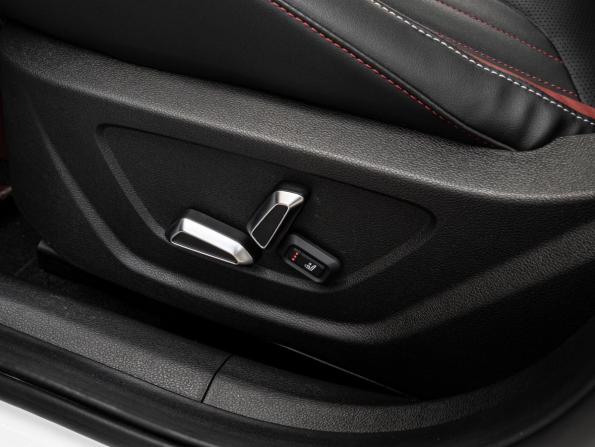 Geely Coolray I Рестайлинг с пробегом 2023 года, цена 2 295 000 рублей, 12401 км, внедорожник, Автокод Объявления