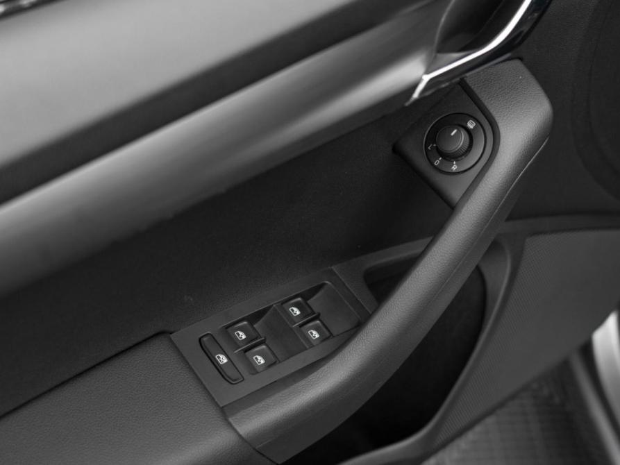 Skoda Octavia III (A7) Рестайлинг Москва  - изображение 18