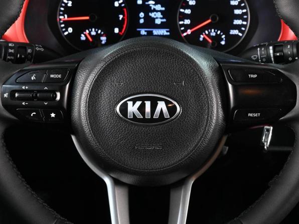 Kia Rio IV Рестайлинг с пробегом 2020 года, цена 1 799 000 рублей, 92223 км, хэтчбек, Автокод Объявления